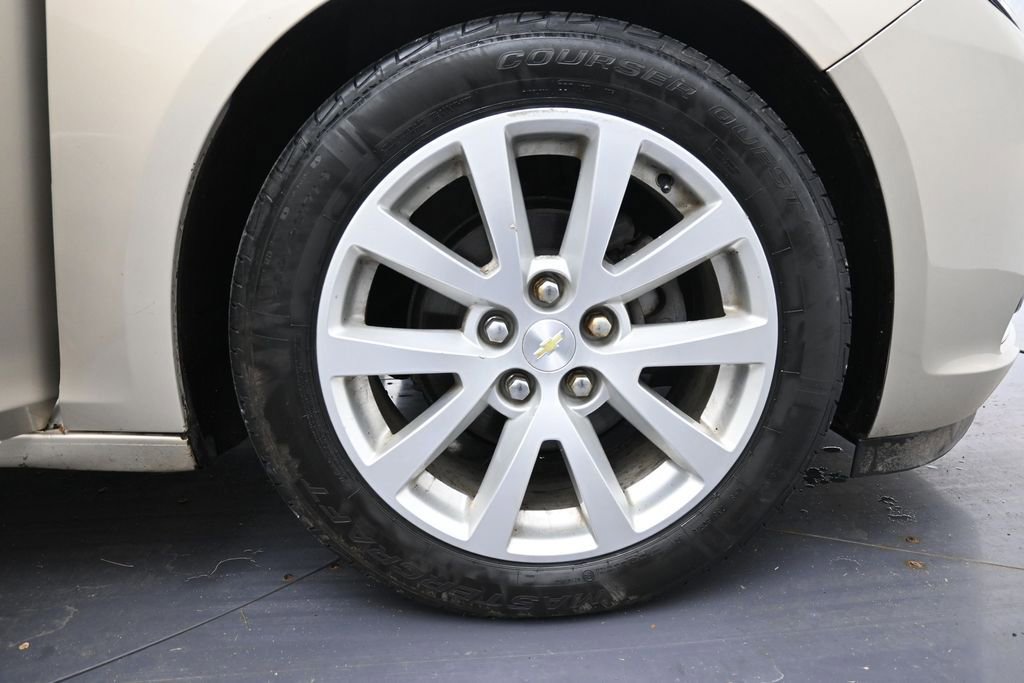 Used 2014 Chevrolet Malibu LT FWD image 31