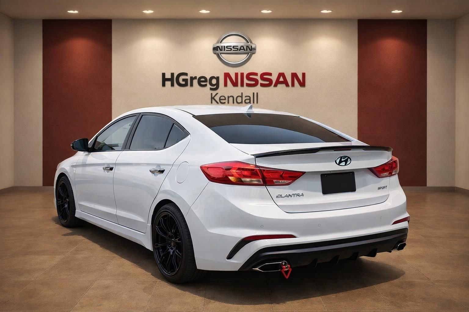 Used 2017 Hyundai Elantra Sport FWD image 2