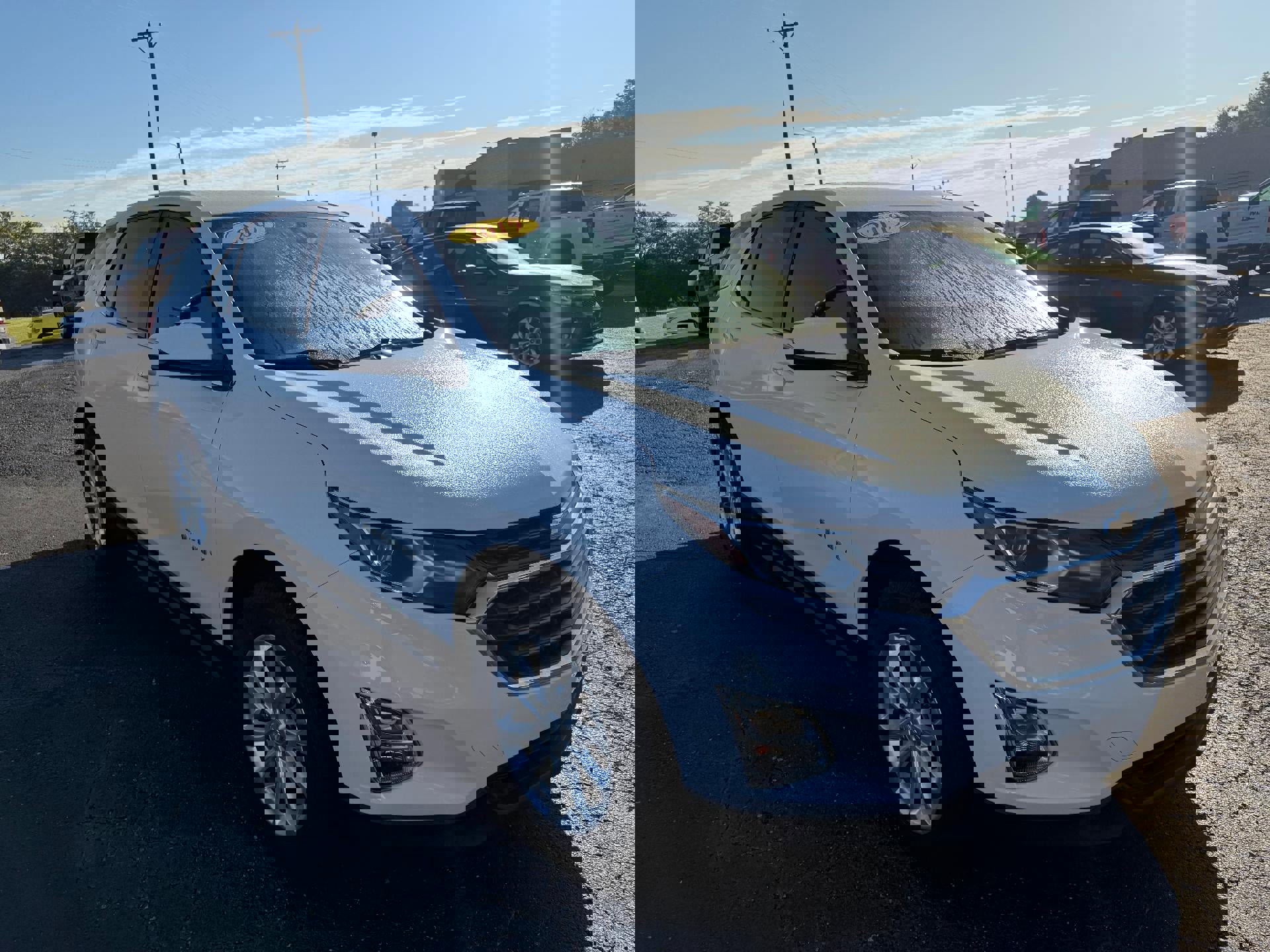 Used 2019 Chevrolet Equinox LT image 1