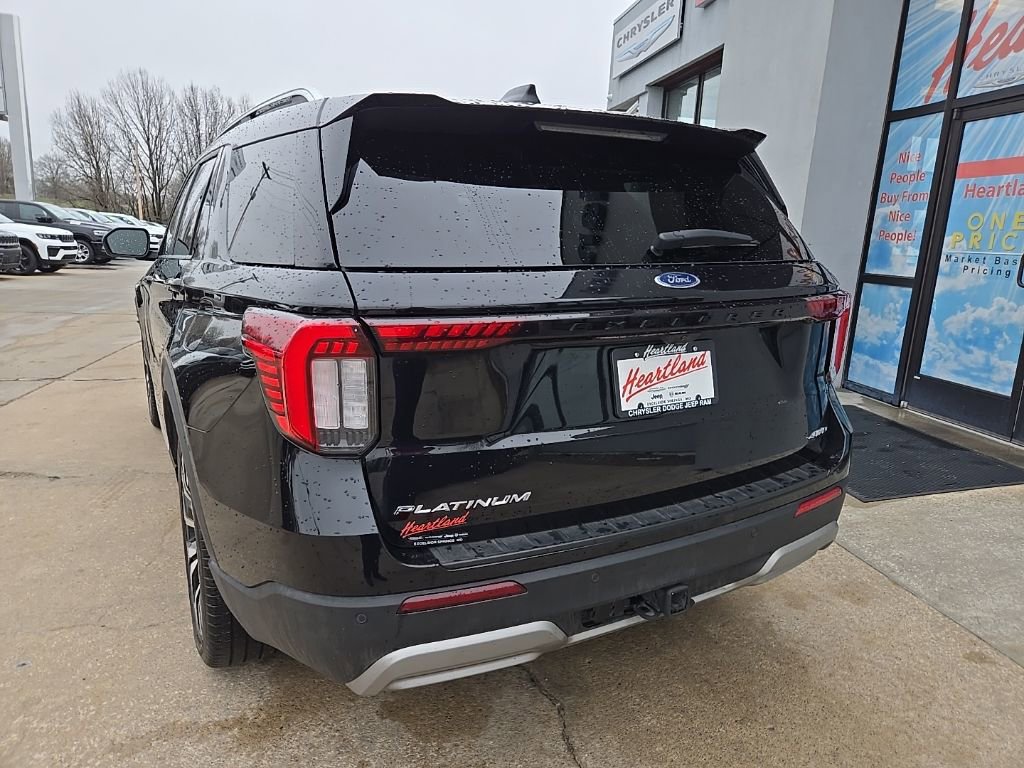 Used 2025 Ford Explorer Platinum w/ LUX Leather Package AWD/4WD image 8