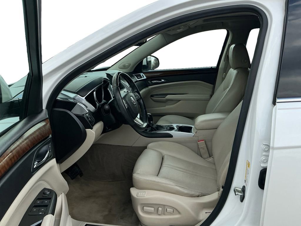 Used 2012 Cadillac SRX Luxury image 14