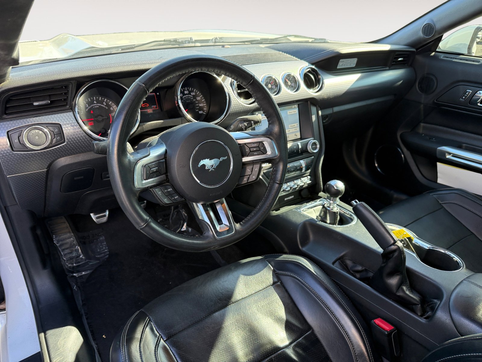 Used 2017 Ford Mustang GT Premium w/ GT Performance Package image 15