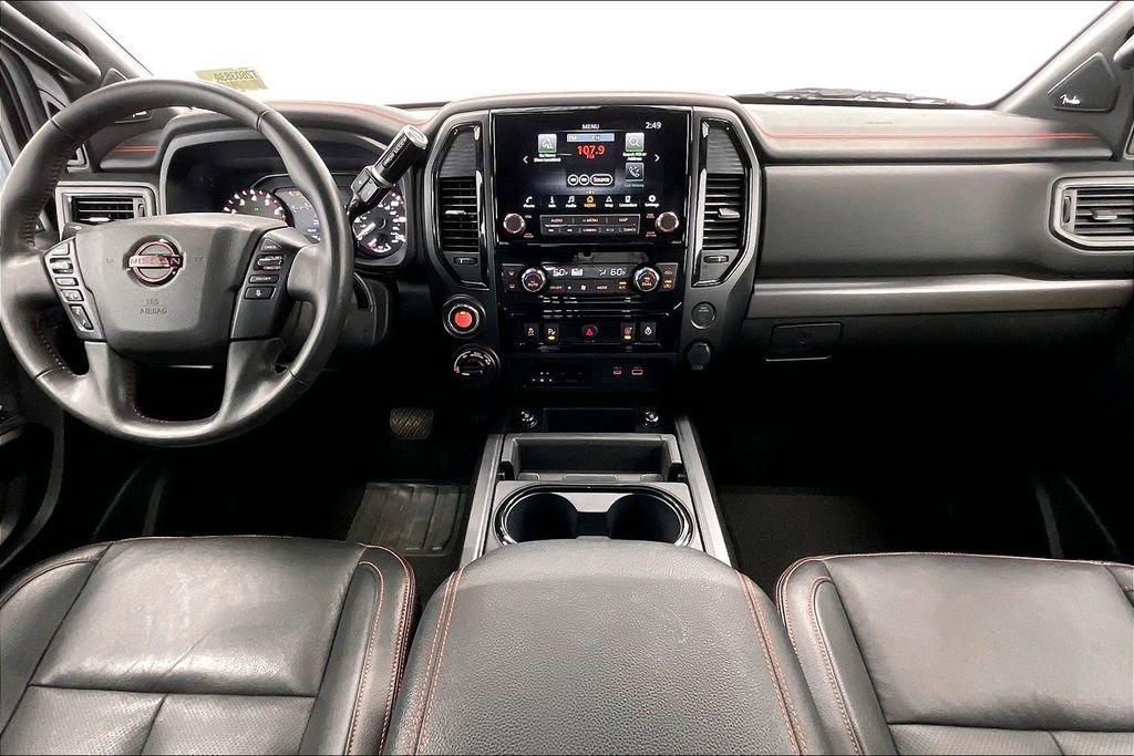 Used 2024 Nissan Titan PRO-4X w/ Pro-4x Convenience Package AWD/4WD image 15