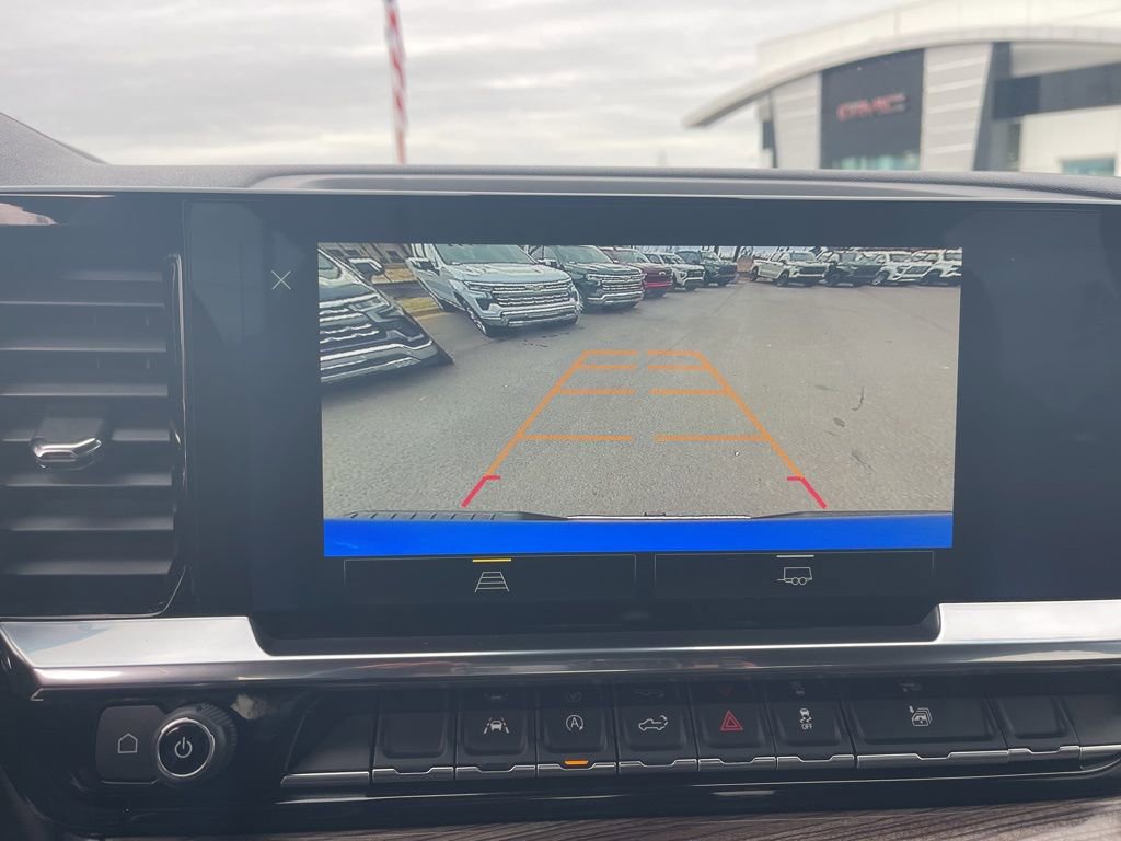 Used 2025 Chevrolet Silverado 1500 LT image 27