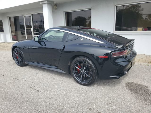 Certified 2024 Nissan Z Performance w/ Floor Mat Package image 2