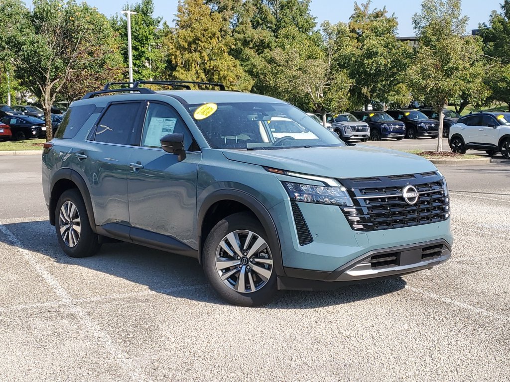 New 2026 Nissan Pathfinder SL FWD image 36