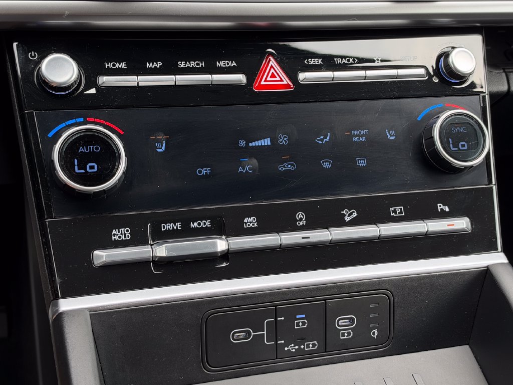 Used 2024 Hyundai Santa Fe XRT AWD/4WD image 26