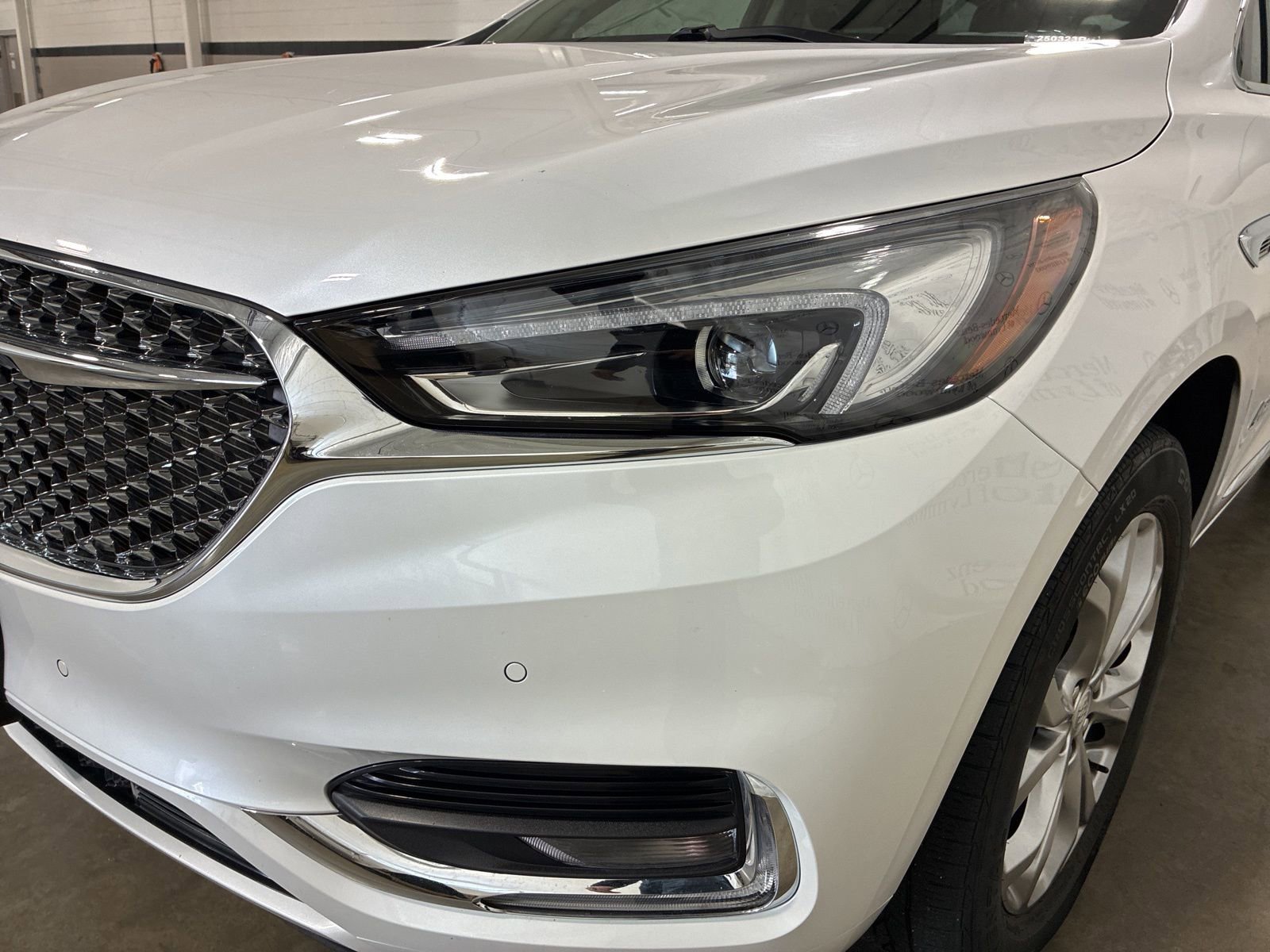 Used 2021 Buick Enclave Avenir w/ Avenir Technology Package image 15