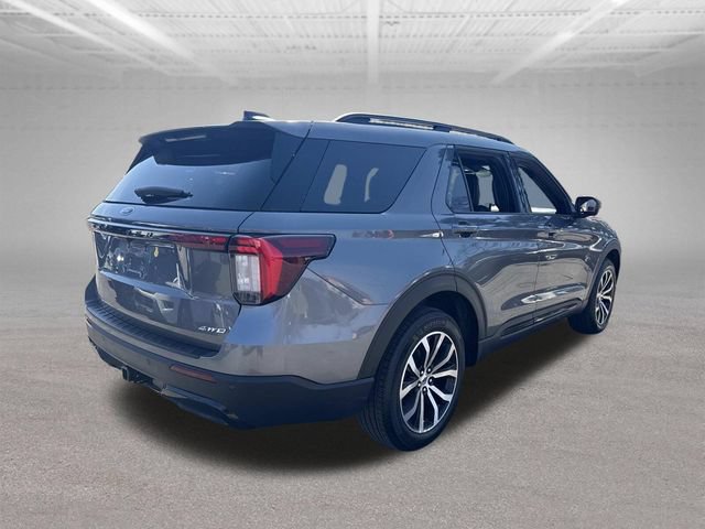 Used 2025 Ford Explorer ST-Line AWD/4WD image 10