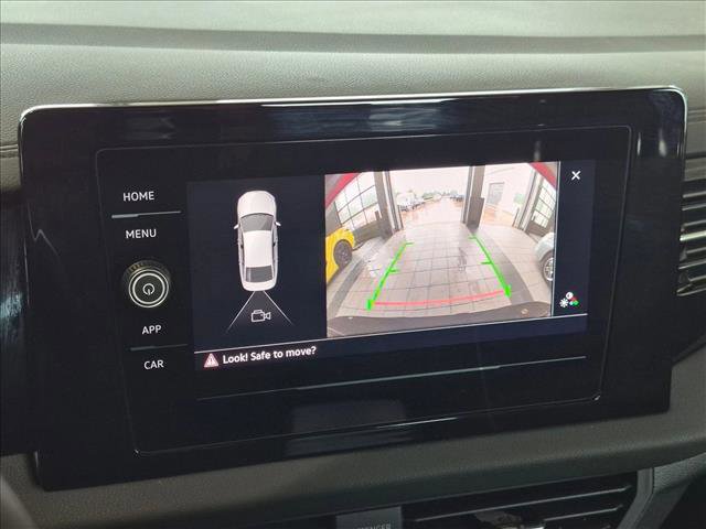 Used 2025 Volkswagen Jetta Sport image 13