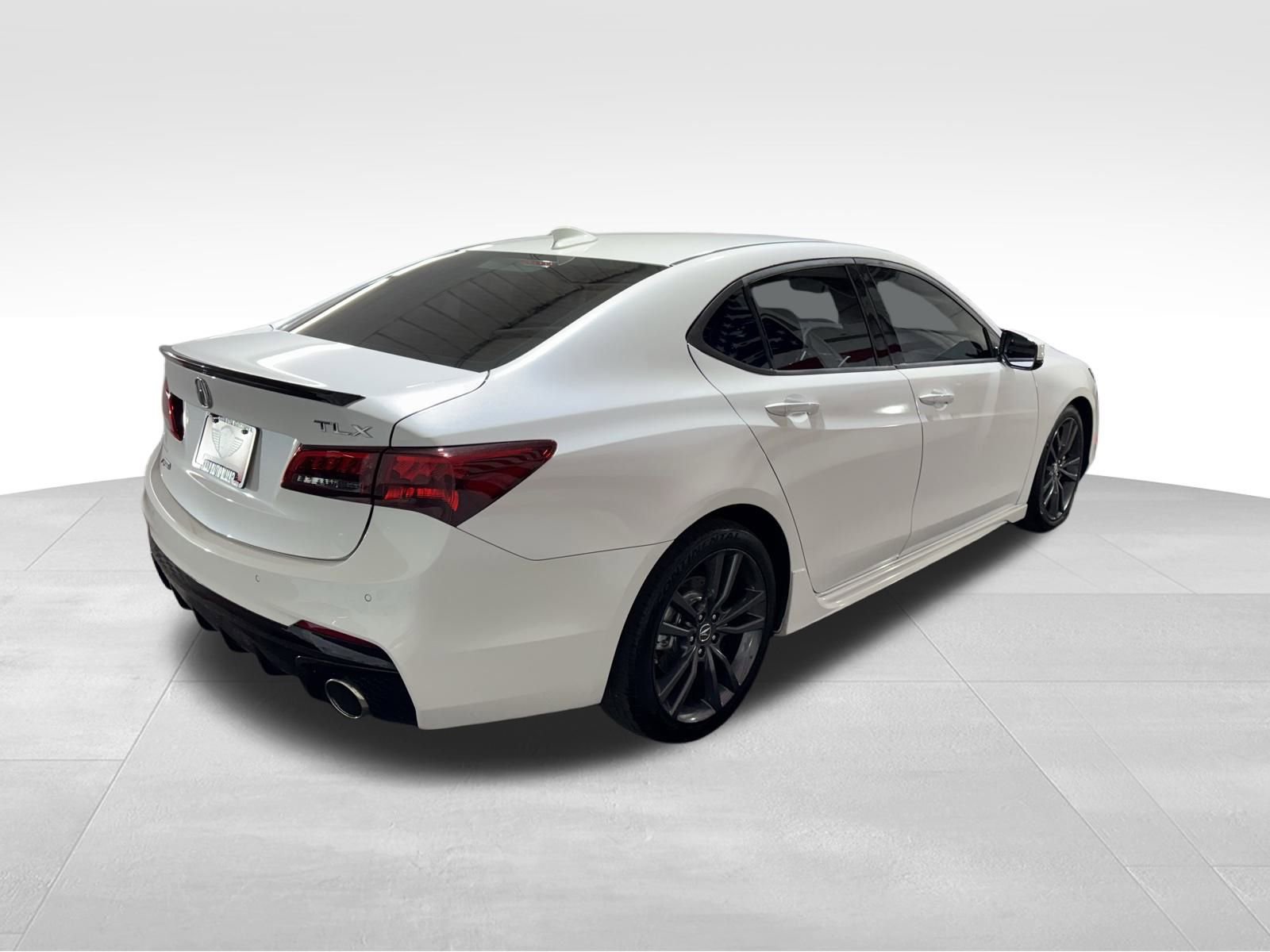 Used 2020 Acura TLX w/ A-SPEC Pkg image 4
