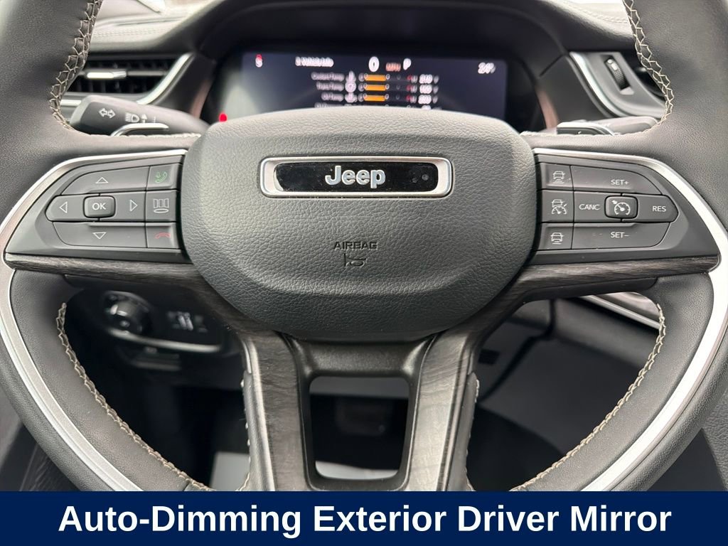 Used 2024 Jeep Grand Cherokee L Limited w/ Luxury Tech Group II image 18