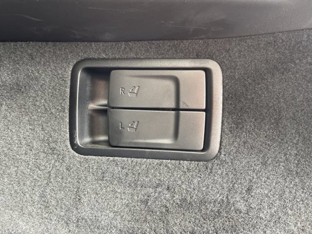 Used 2020 Lexus RX 450h AWD w/ Premium Package image 41