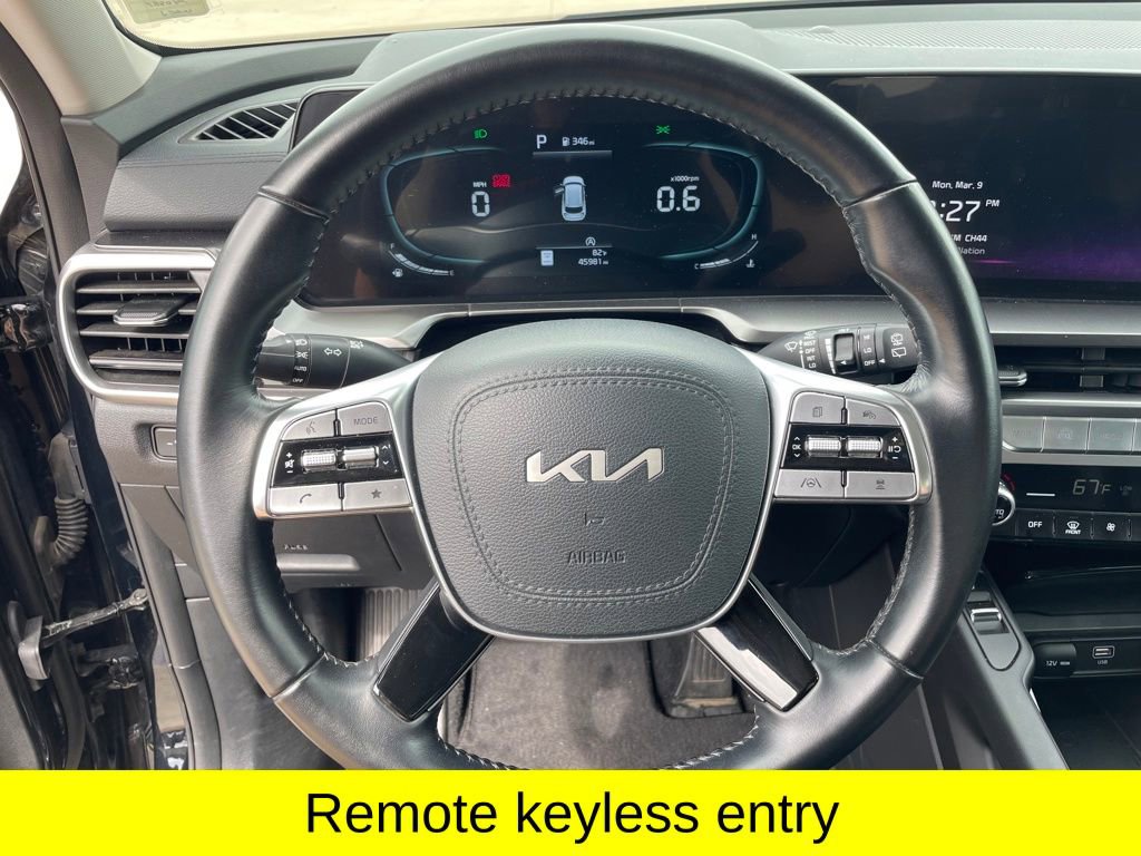 Used 2025 Kia Telluride S AWD/4WD image 18