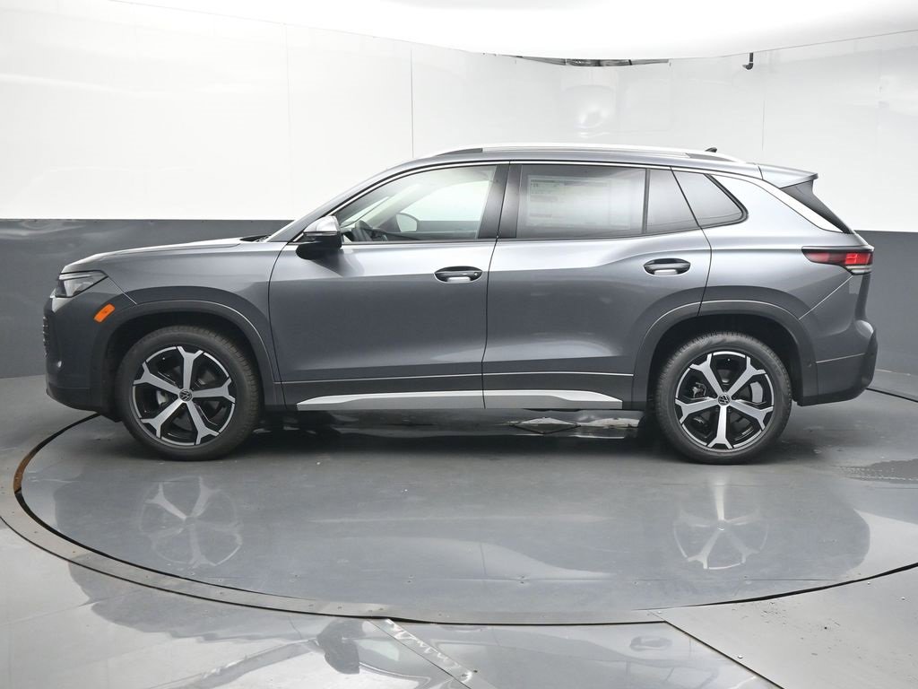 New 2025 Volkswagen Tiguan SE image 5