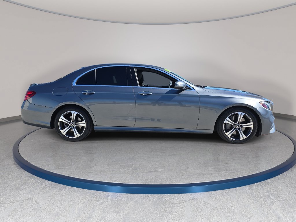 Used 2020 Mercedes-Benz E 350 Sedan image 5