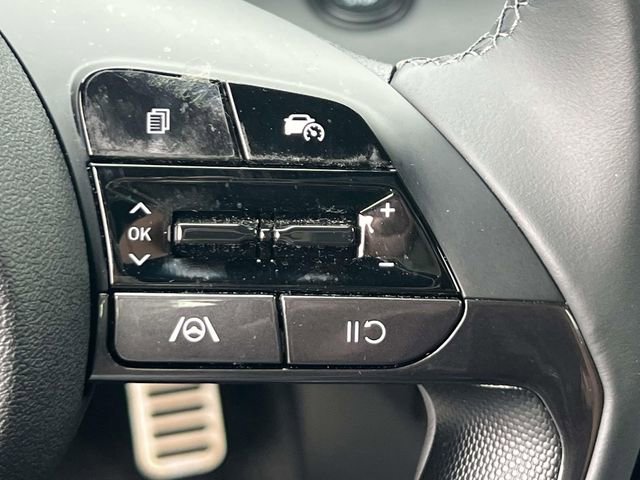 Certified 2025 Hyundai Elantra Sport FWD image 20
