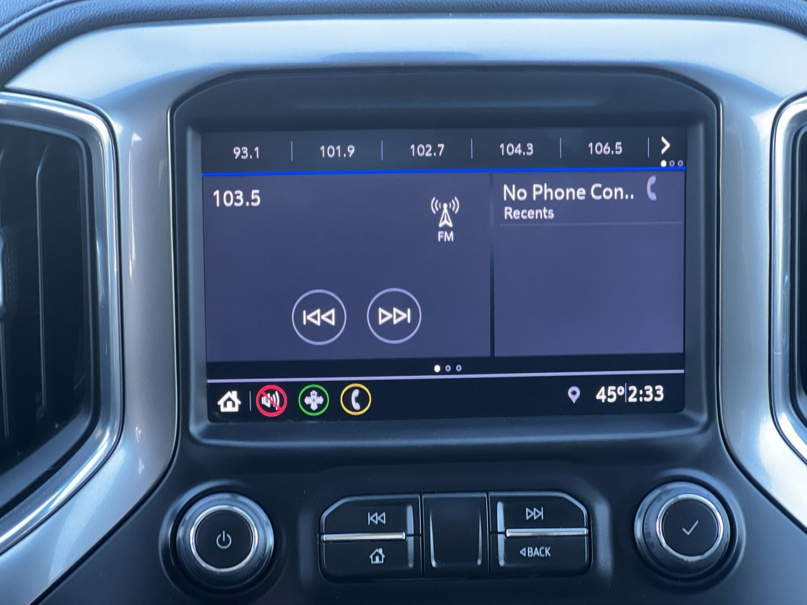 Used 2021 Chevrolet Silverado 1500 LT Trail Boss image 18