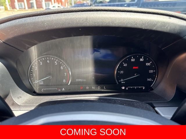 Used 2024 Ford Explorer XLT w/ Equipment Group 202A AWD/4WD image 10