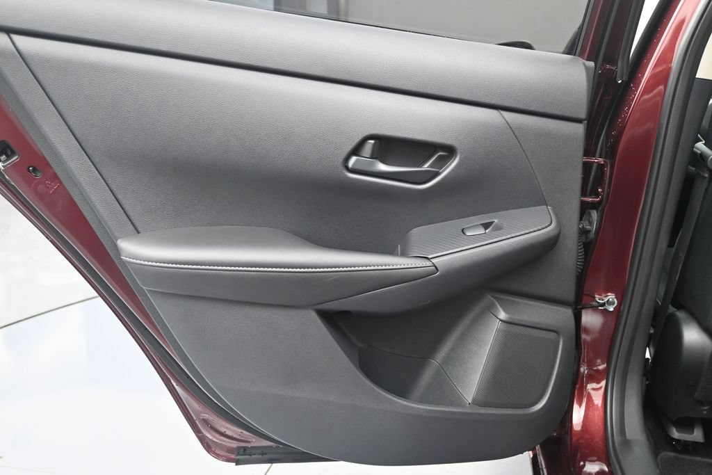 Used 2024 Nissan Sentra SV FWD image 20