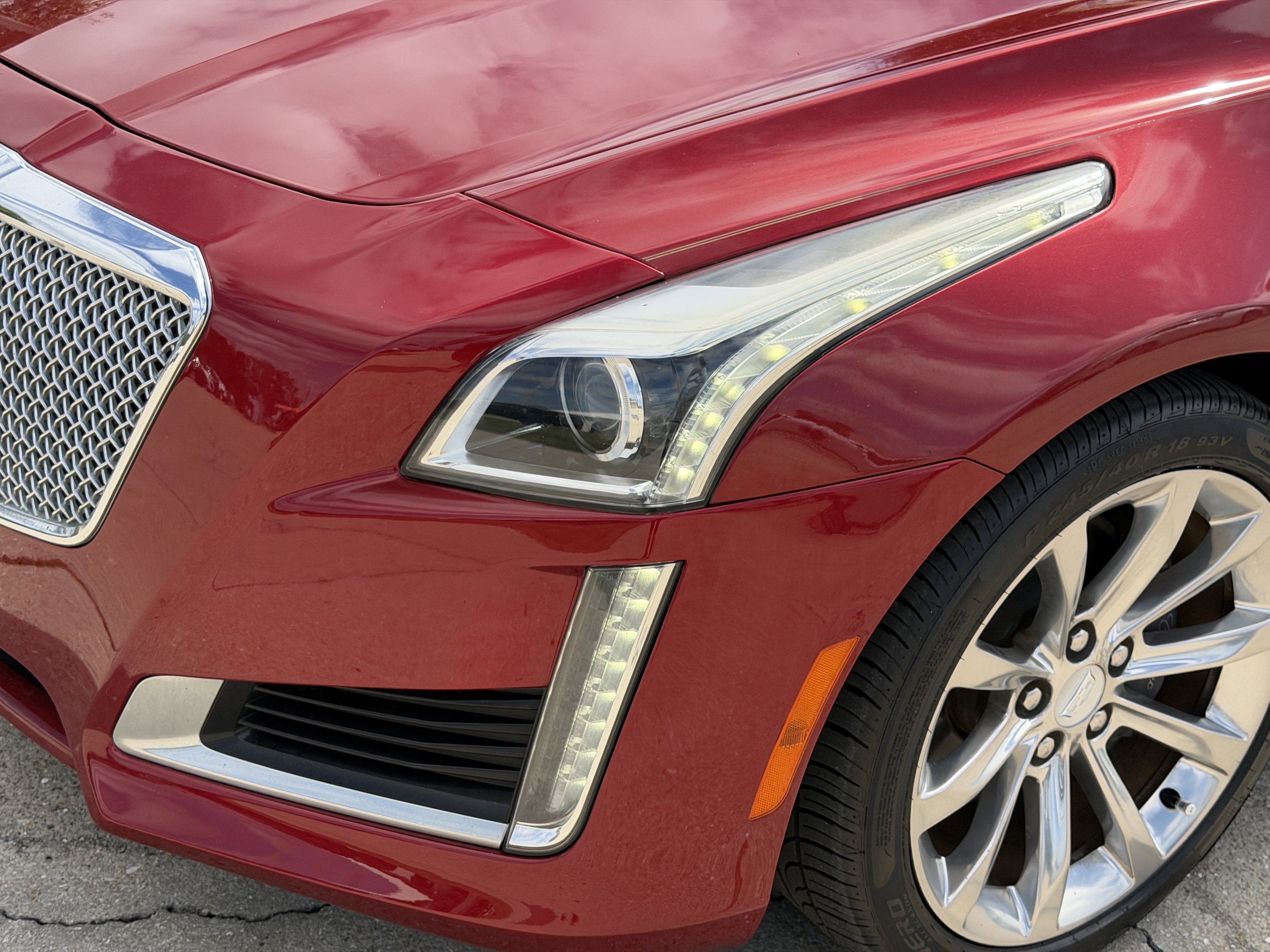 Used 2018 Cadillac CTS Luxury RWD image 8