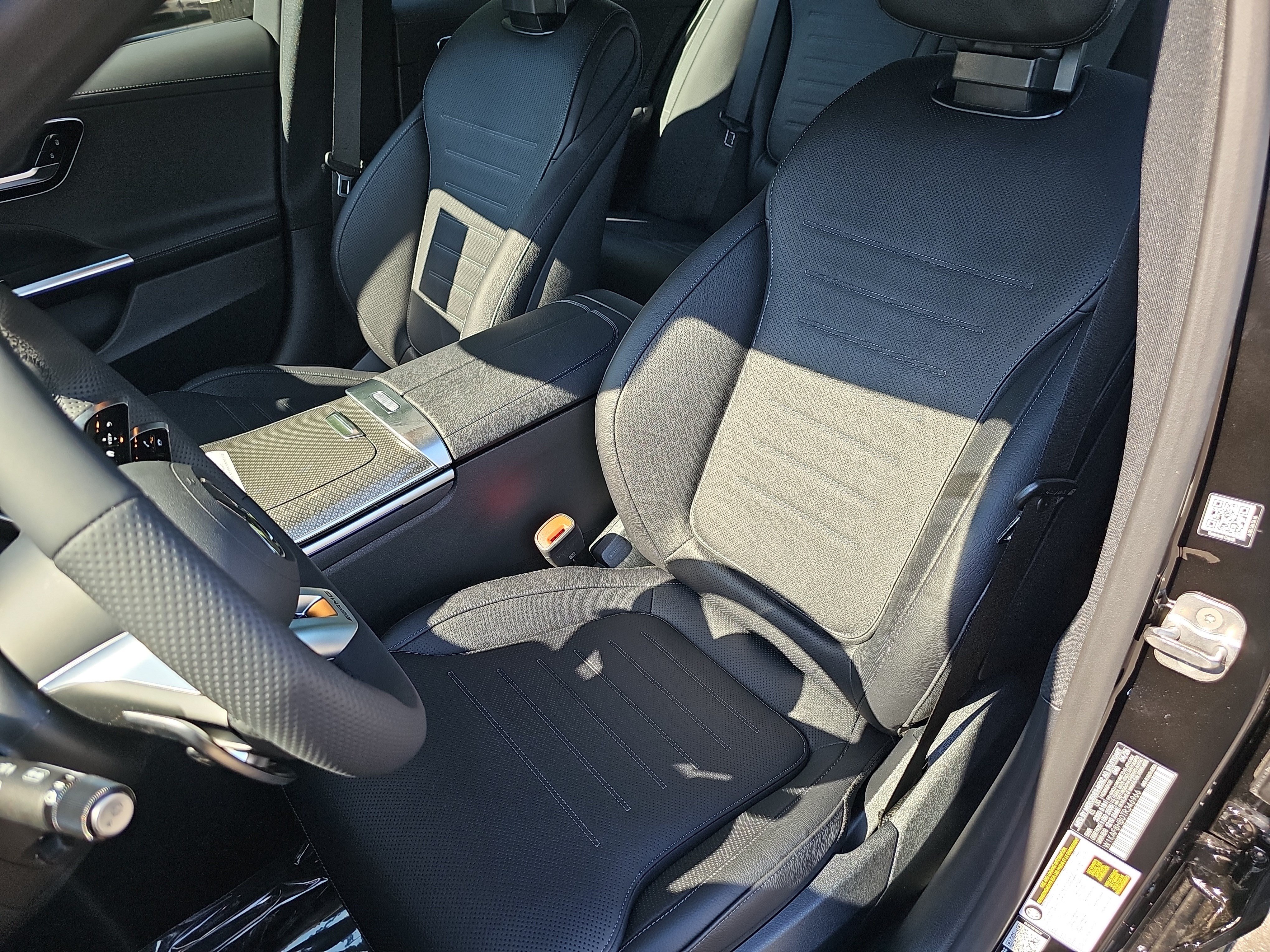 New 2026 Mercedes-Benz C 43 AMG 4MATIC Sedan image 15