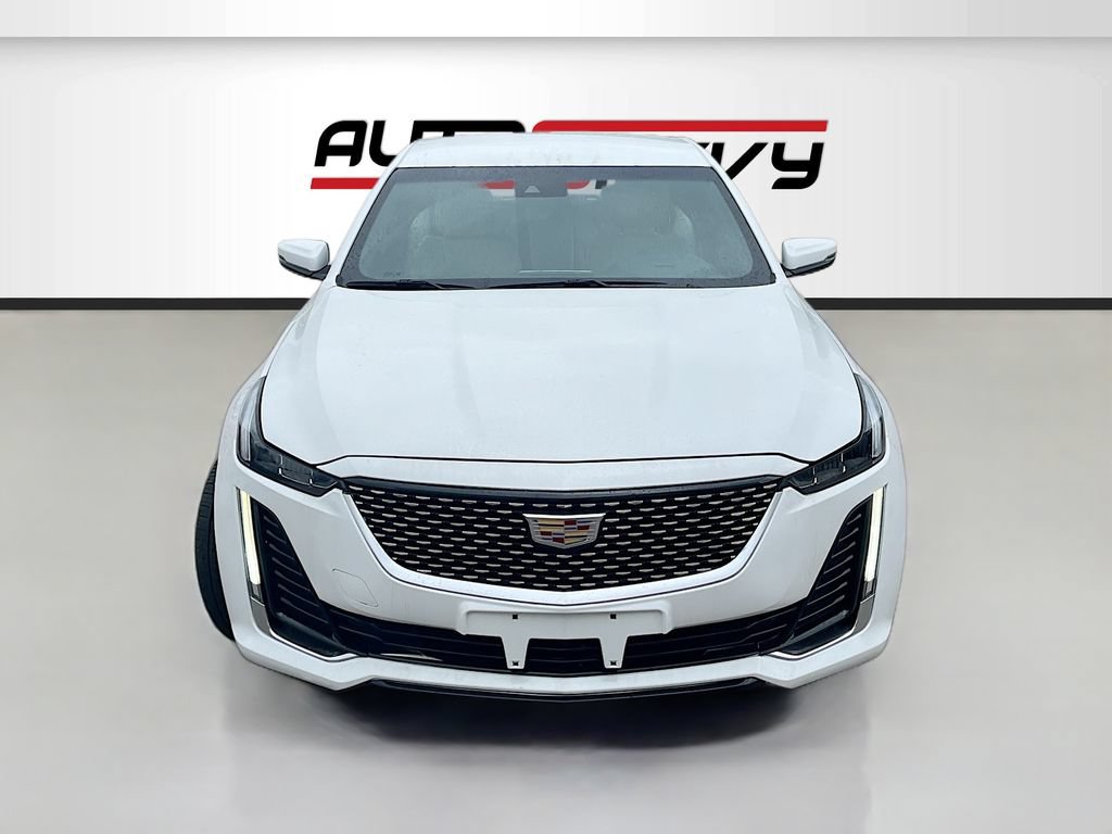 Used 2024 Cadillac CT5 Luxury RWD image 2