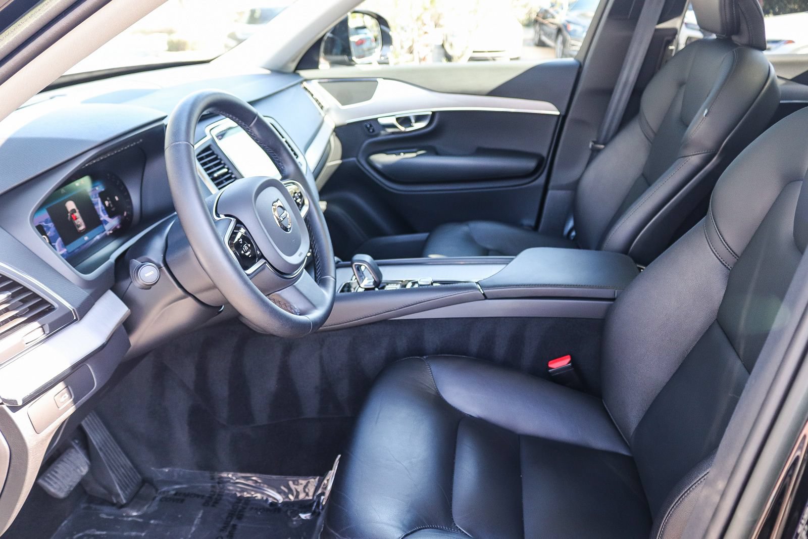 Used 2023 Volvo XC90 B5 Core w/ Protection Package Premier AWD/4WD image 20