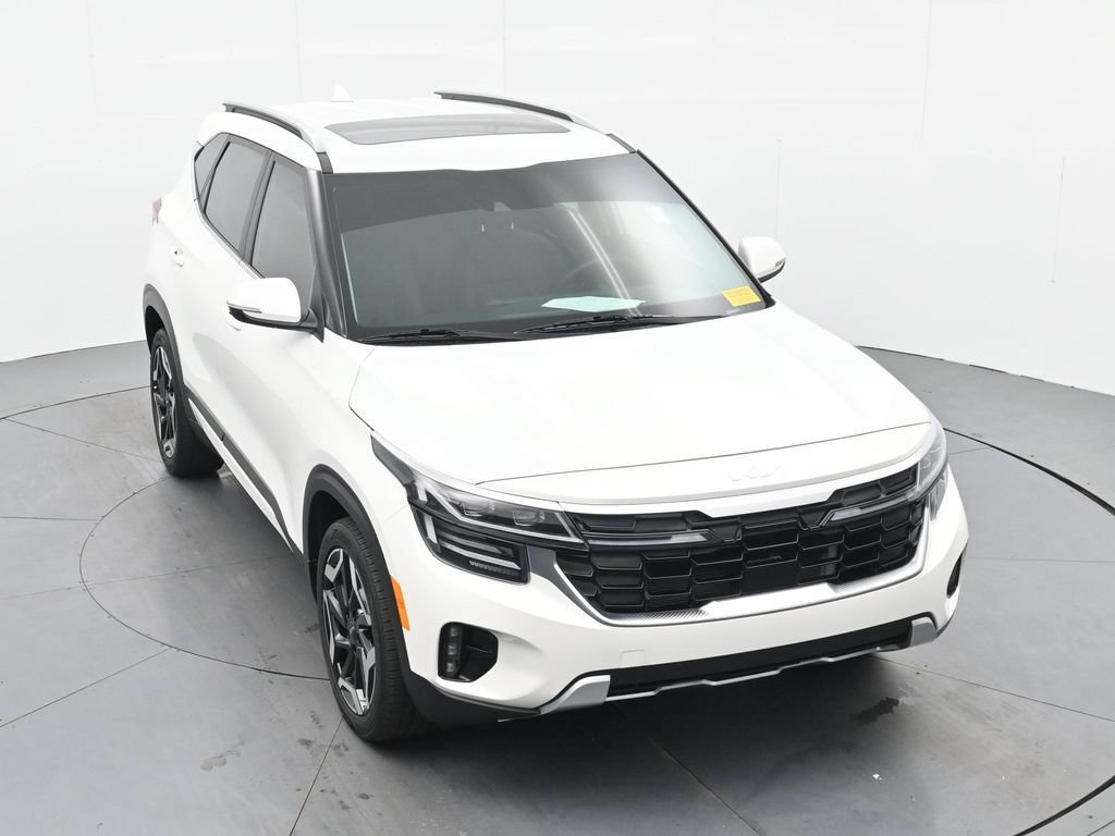 Used 2024 Kia Seltos SX w/ SX Sunroof Package AWD/4WD image 23