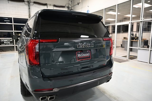New 2026 GMC Yukon XL AT4 Ultimate w/ LPO, Illumination Package image 6