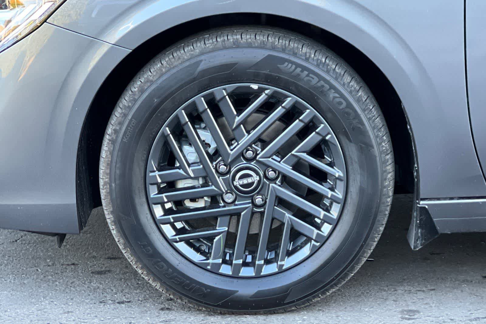 New 2026 Nissan Sentra SV image 32