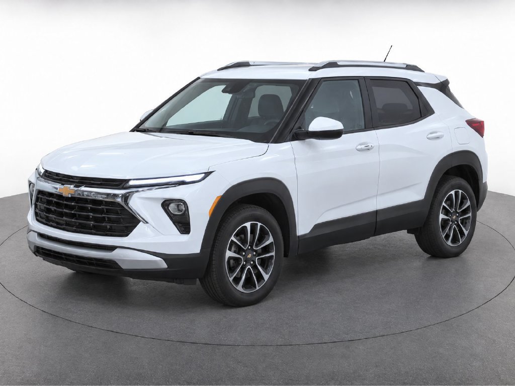 Used 2026 Chevrolet TrailBlazer LT AWD/4WD image 3