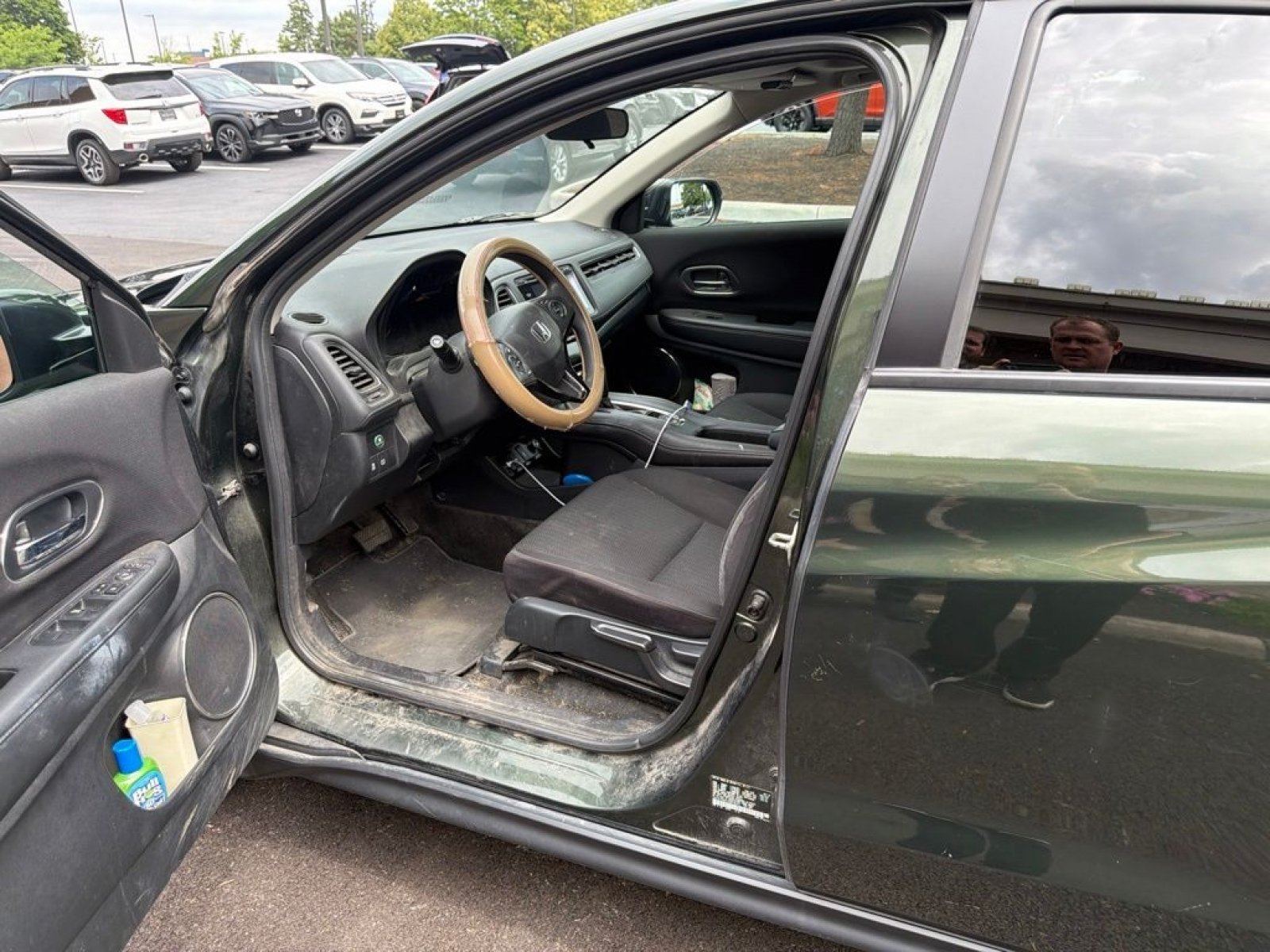 Used 2017 Honda HR-V EX image 8