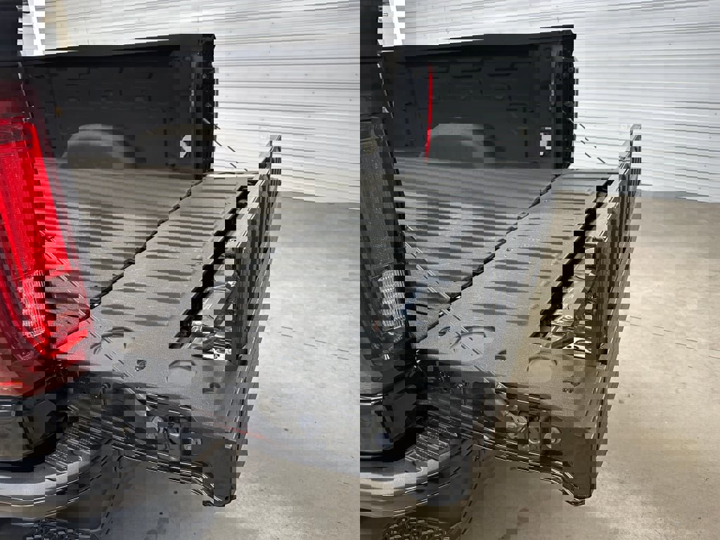 Certified 2021 GMC Sierra 2500 AT4 w/ AT4 Premium Plus Package image 27