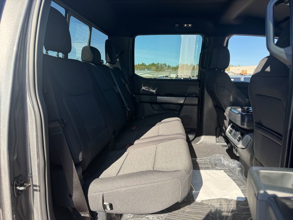New 2026 Ford F150 XLT w/ Equipment Group 302A MID image 24