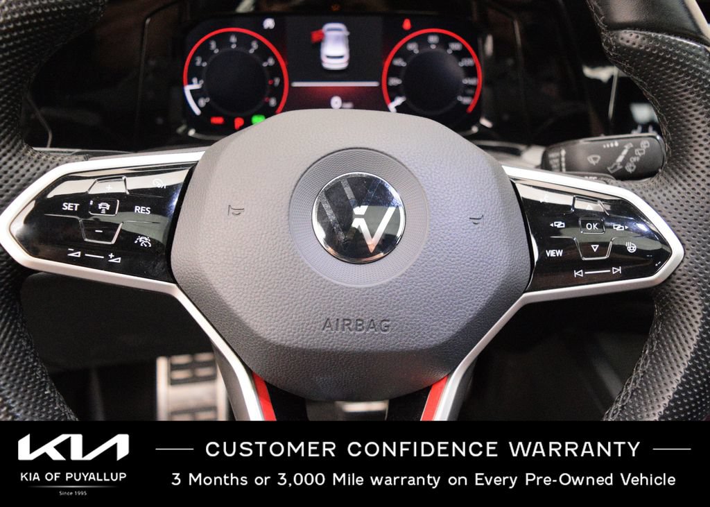 Used 2022 Volkswagen GTI SE FWD image 26