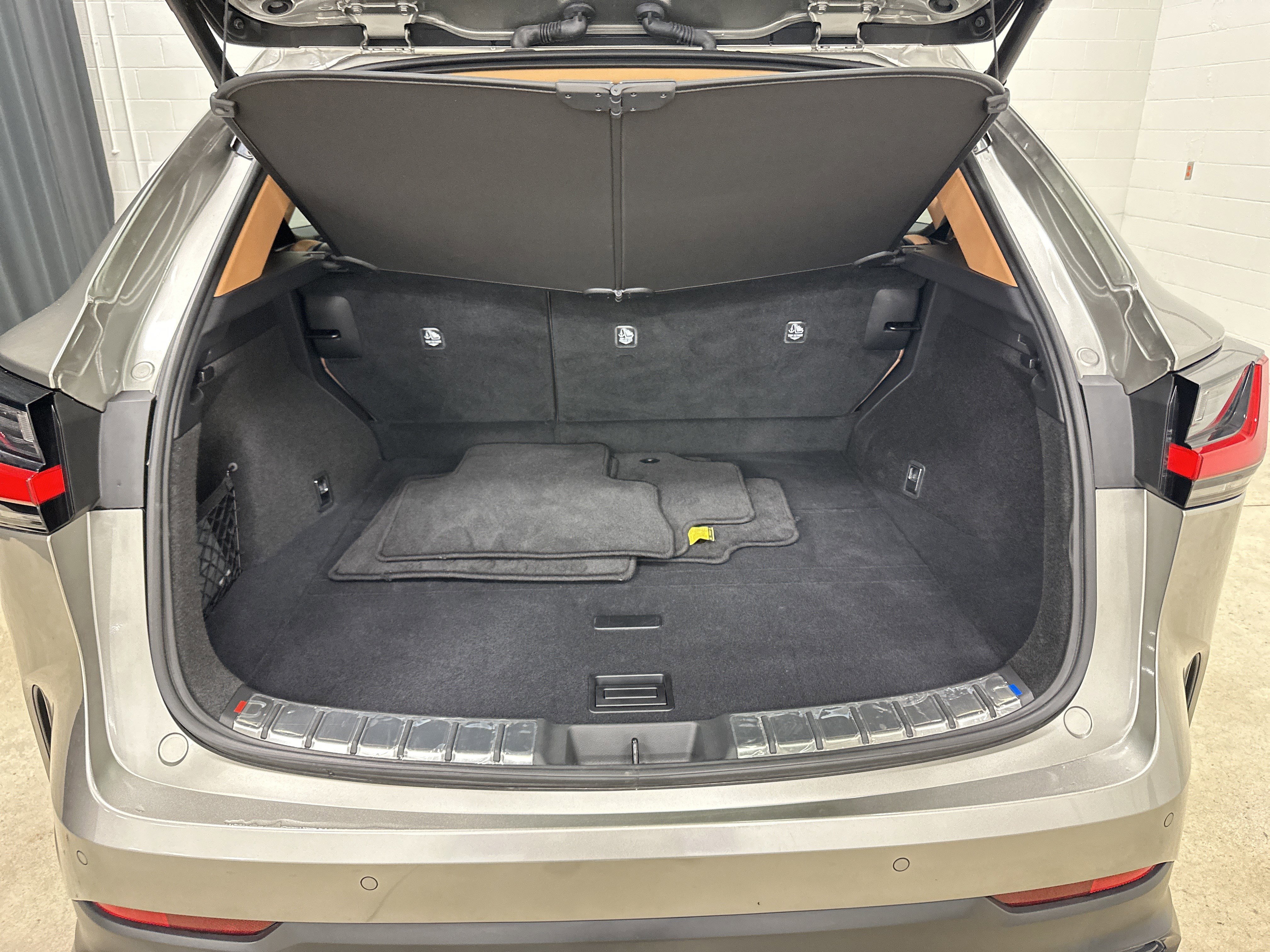 Used 2025 Lexus NX 350 AWD w/ Cold Area Package image 32
