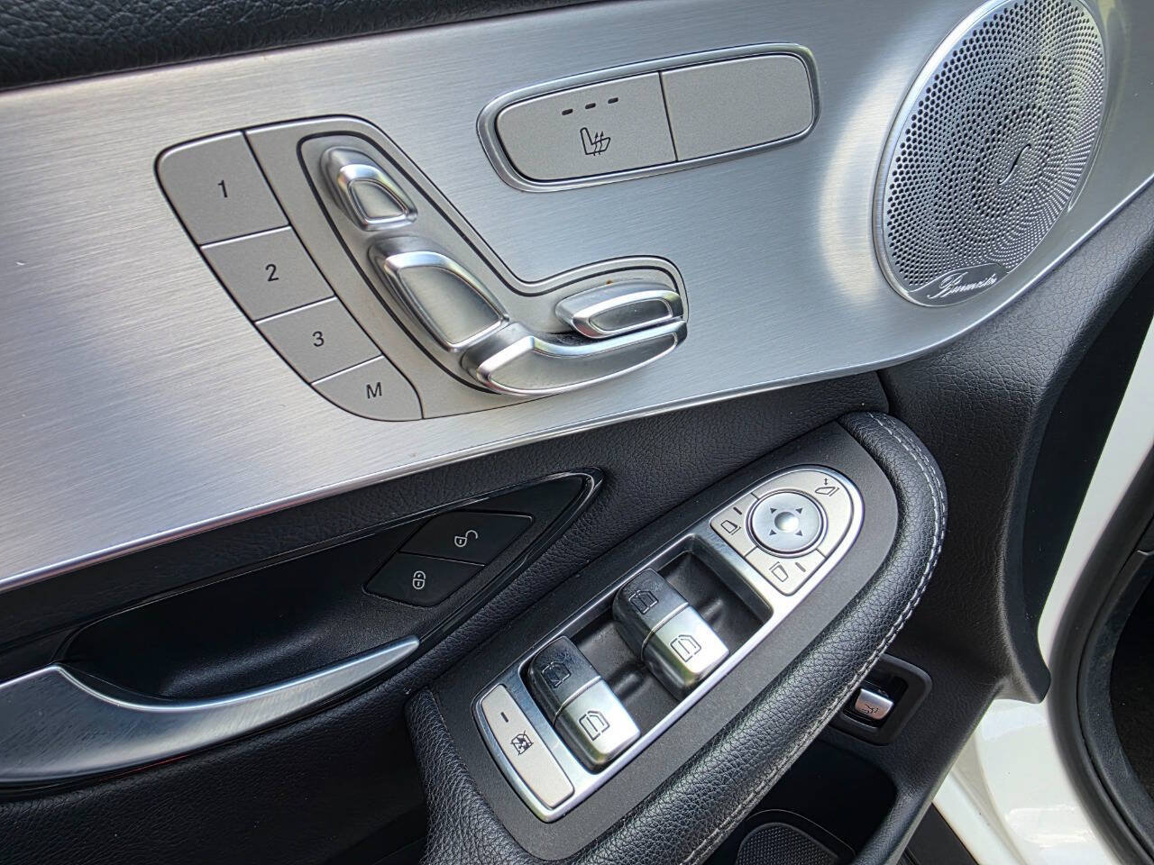 Used 2019 Mercedes-Benz GLC 300 4MATIC Coupe image 11