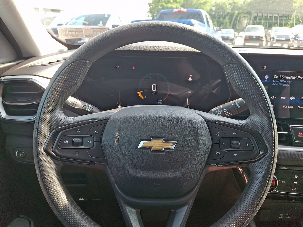 Used 2024 Chevrolet TrailBlazer LT FWD image 20