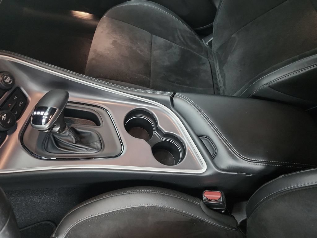 Used 2022 Dodge Challenger R/T Scat Pack w/ Plus Package RWD image 32