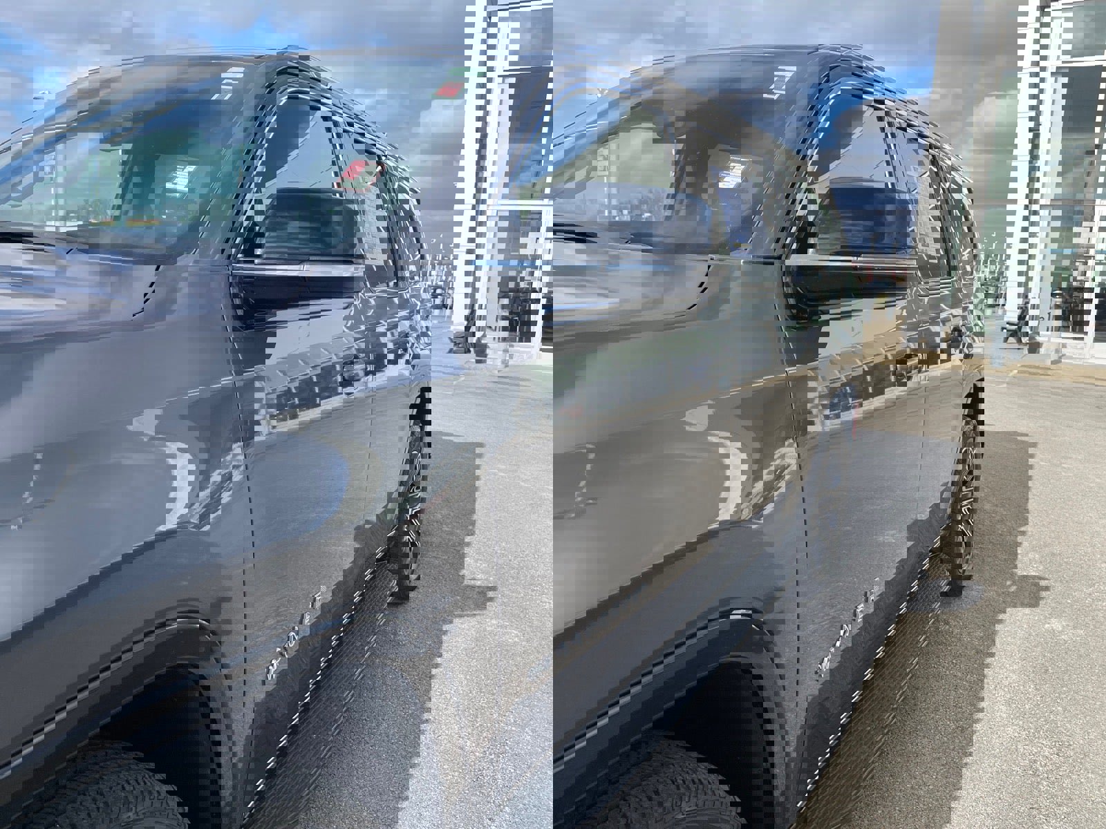 Used 2024 Jeep Wagoneer Series II image 5