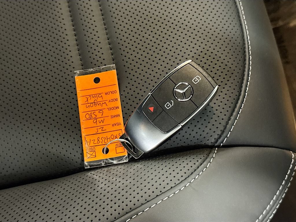 Certified 2025 Mercedes-Benz G 580 w/ EQ Technology image 39
