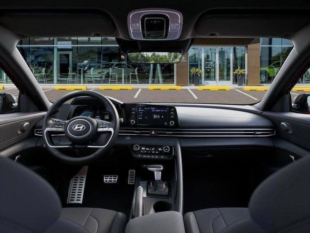 New 2026 Hyundai Elantra Sport image 11