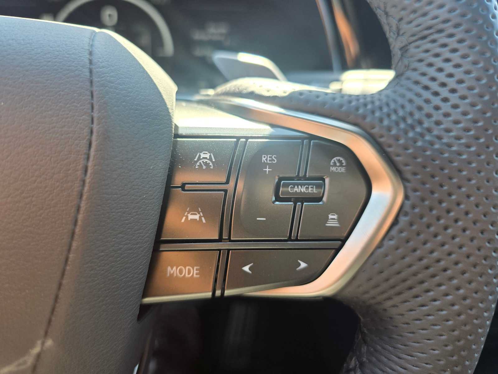 New 2026 Lexus TX 500h AWD image 34