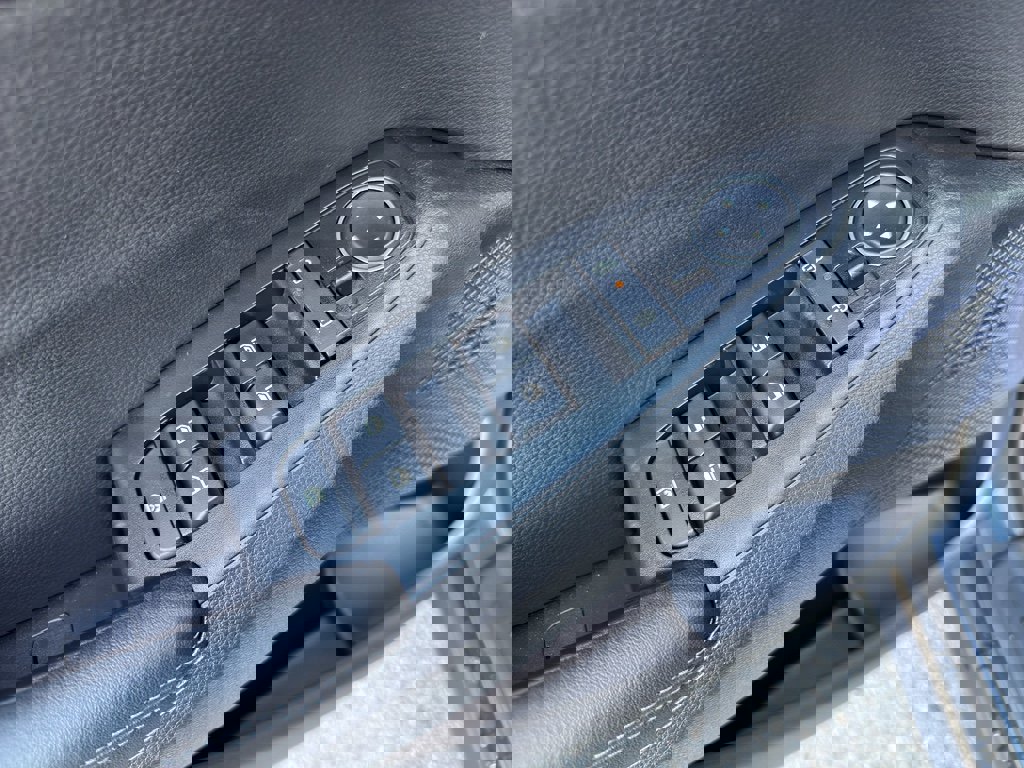 New 2026 Kia Seltos S image 23