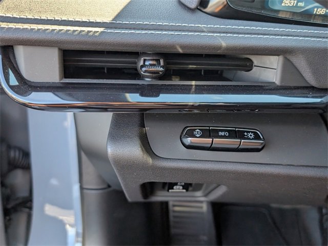 Used 2025 Chevrolet Corvette E-Ray w/ Stealth Interior Trim Package image 32