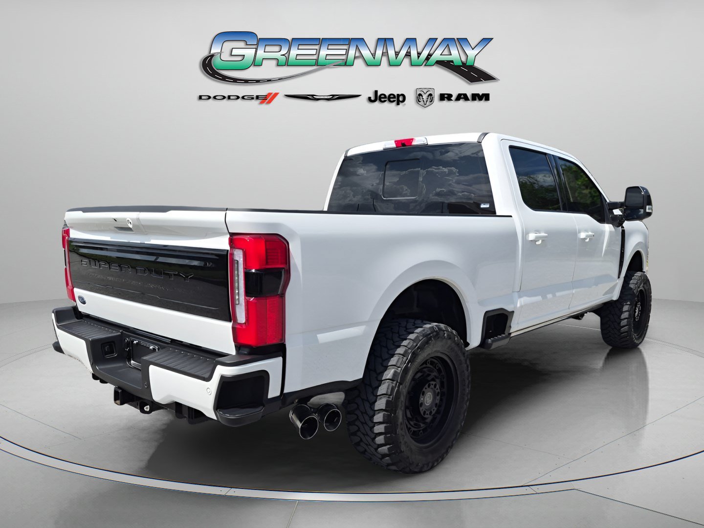 Used 2026 Ford F250 Platinum AWD/4WD image 3