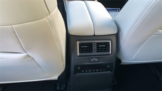 Used 2024 MAZDA CX-90 Plug-In Hybrid w/ Premium Plus image 25