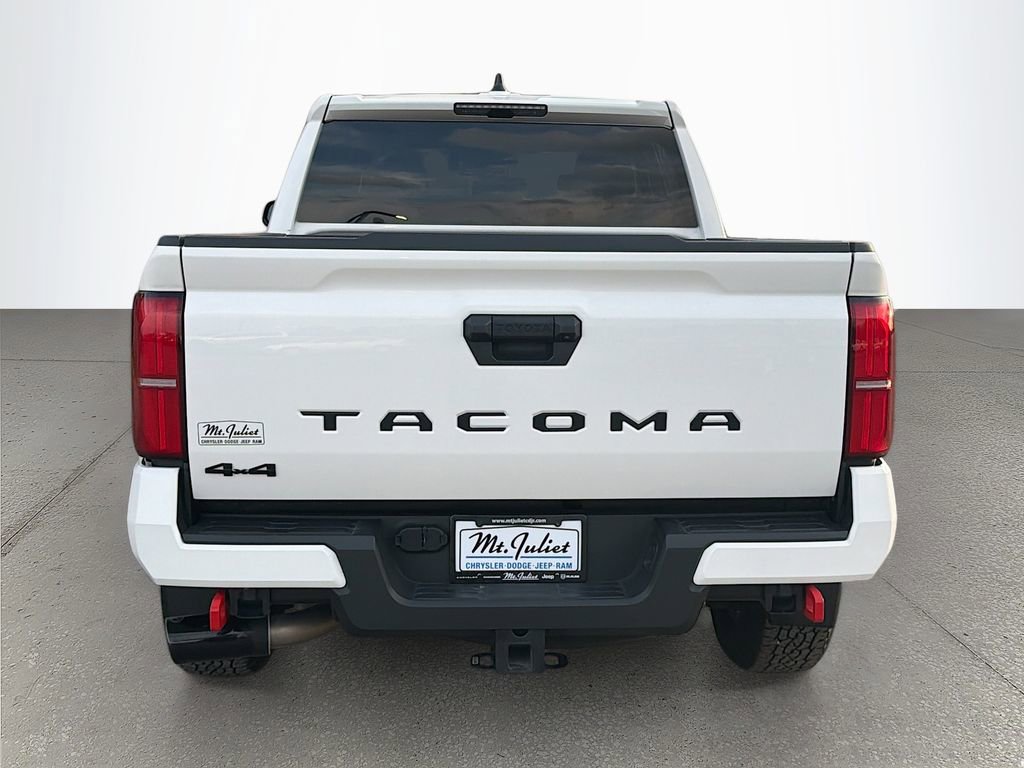 Used 2024 Toyota Tacoma TRD Off-Road image 5