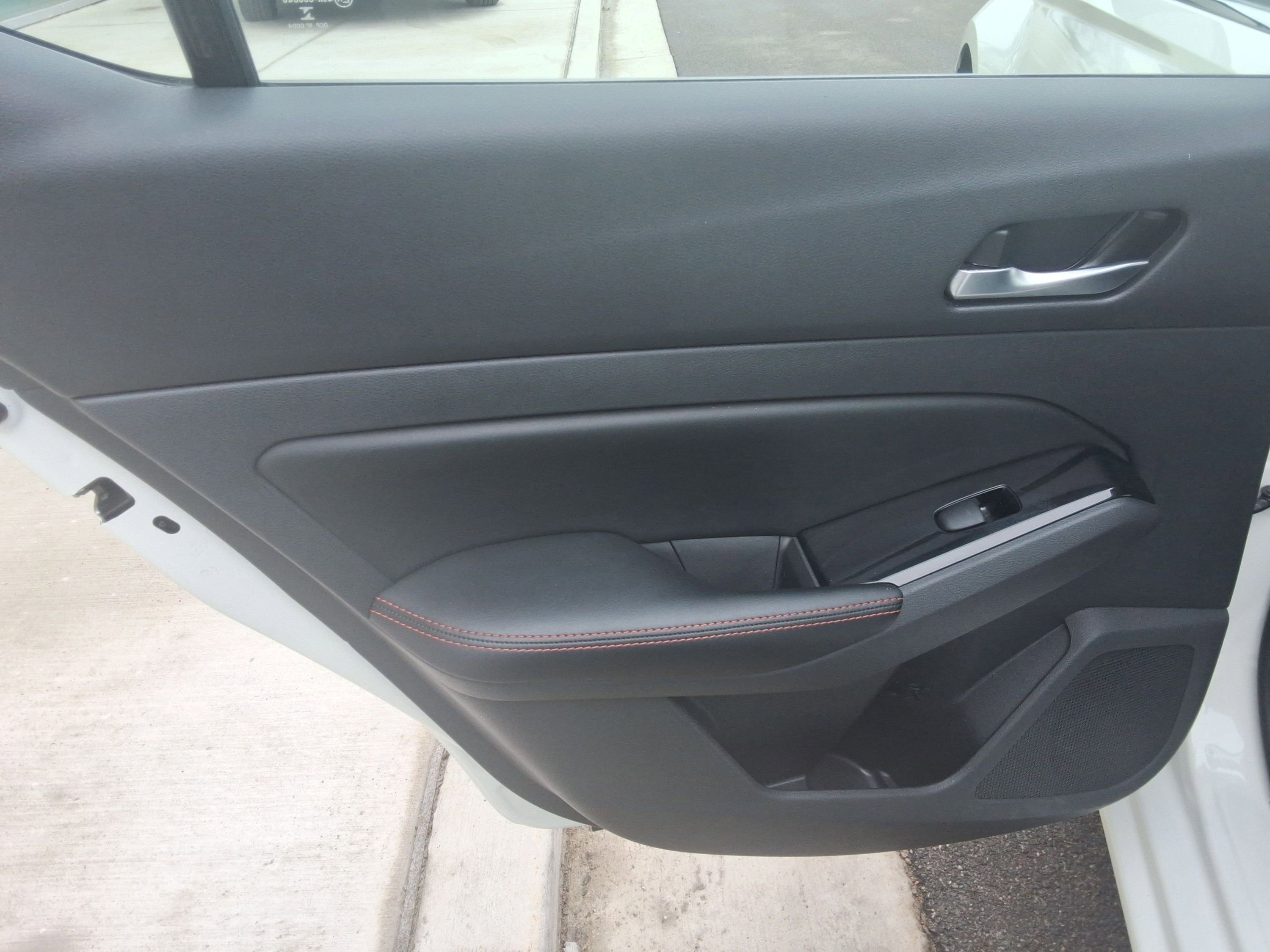 Used 2024 Nissan Altima 2.5 SR image 22
